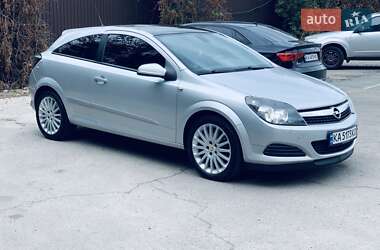 Хэтчбек Opel Astra 2007 в 