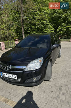 Универсал Opel Astra 2007 в Владимирце