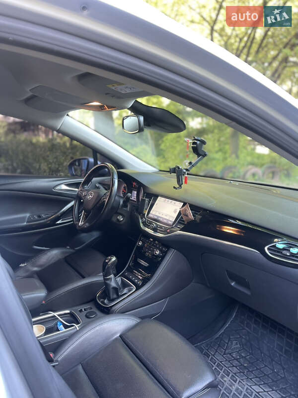 Универсал Opel Astra 2016 в Ивано-Франковске