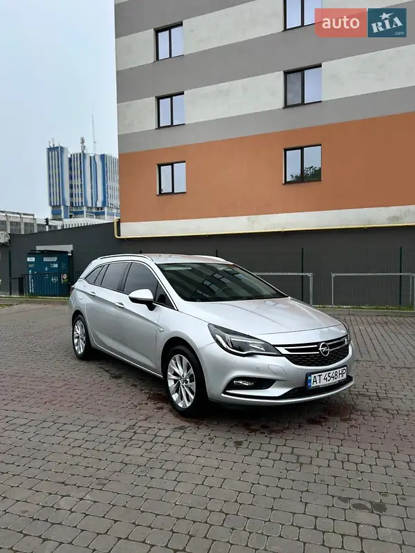 Opel Astra 2016