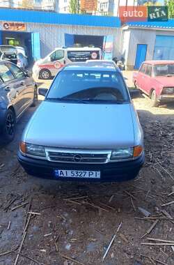 Седан Opel Astra 1993 в Белой Церкви