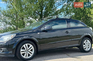 Хэтчбек Opel Astra 2008 в 