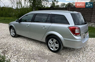 Универсал Opel Astra 2009 в 