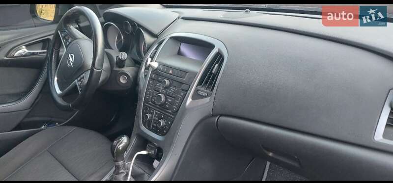 Універсал Opel Astra 2014 в Дружківці