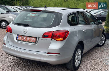 Универсал Opel Astra 2015 в 