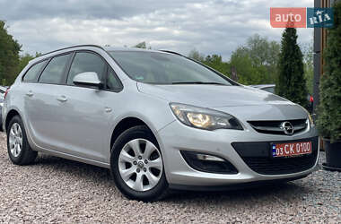 Универсал Opel Astra 2015 в 