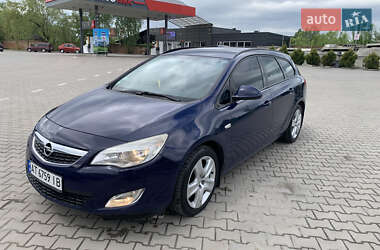 Універсал Opel Astra 2011 в 