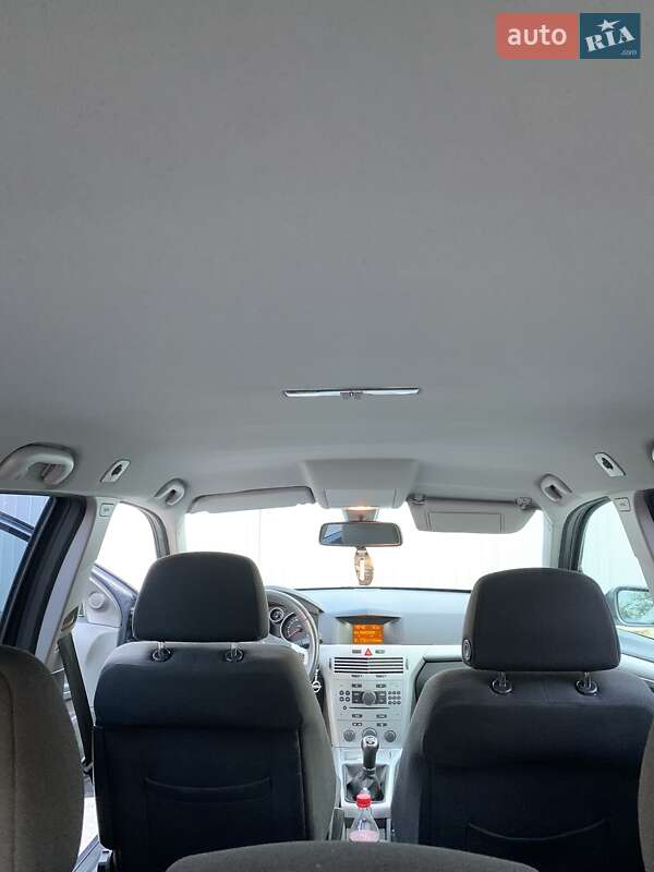 Универсал Opel Astra 2009 в Одессе