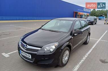 Хэтчбек Opel Astra 2009 в Сумах