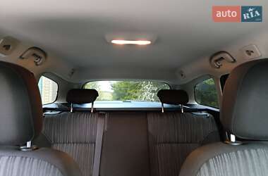 Универсал Opel Astra 2012 в 