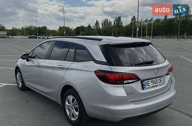 Універсал Opel Astra 2017 в 