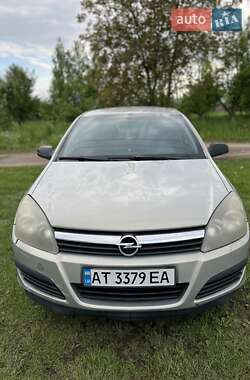 Хэтчбек Opel Astra 2006 в Коломые