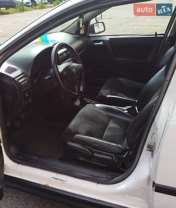 Вантажний фургон Opel Astra 2000 в Києві