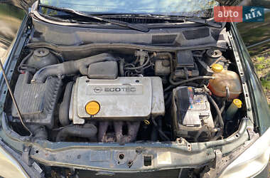 Универсал Opel Astra 2001 в 