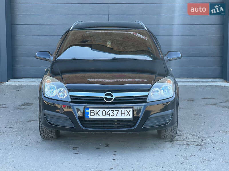 Універсал Opel Astra 2006 в 