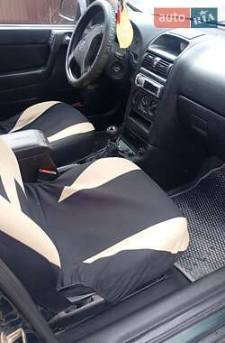 Седан Opel Astra 1999 в Борщеві