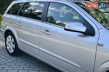 Універсал Opel Astra 2008 в 