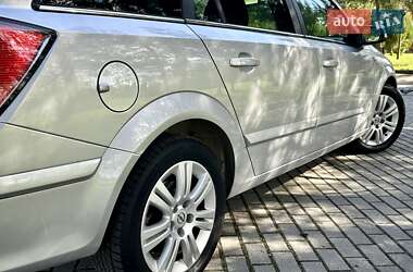 Універсал Opel Astra 2008 в 