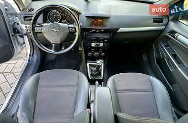 Універсал Opel Astra 2008 в 