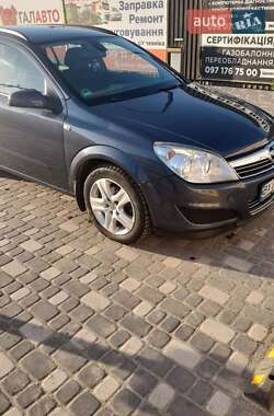 Универсал Opel Astra 2009 в 