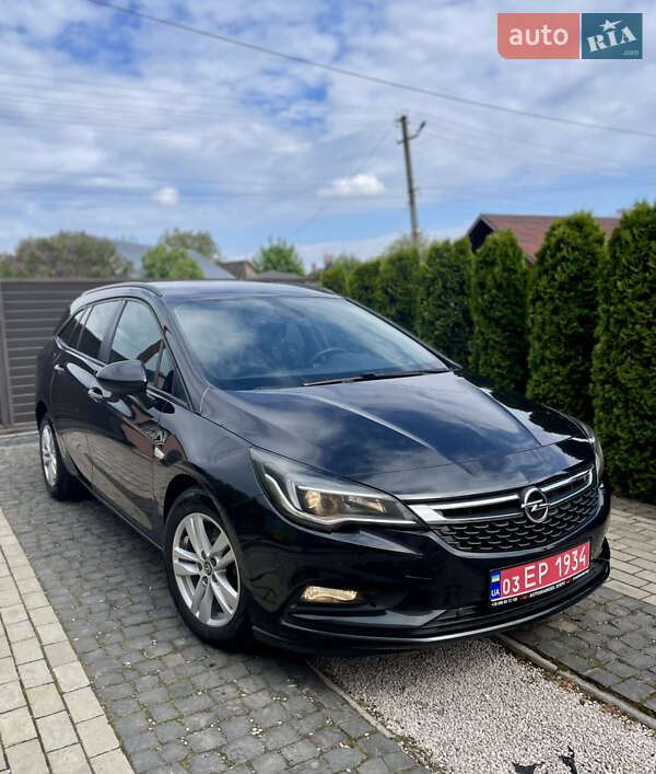 Opel Astra 2016