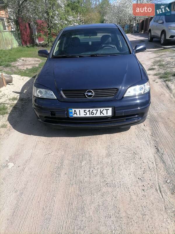 Opel Astra 2008