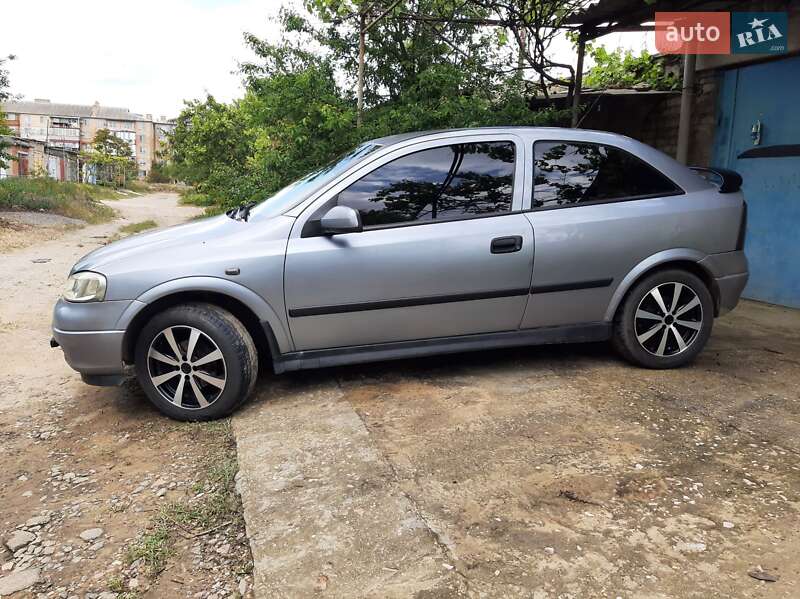 Opel Astra 2003