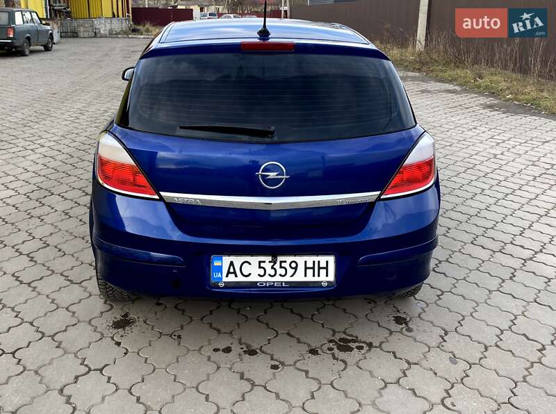 Хэтчбек Opel Astra 2005 в Ковеле
