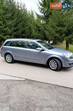Універсал Opel Astra 2004 в 