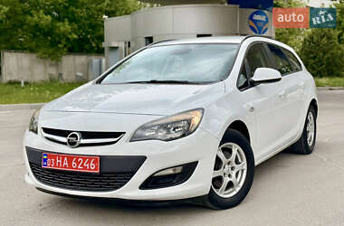 Універсал Opel Astra 2013 в Тернополі