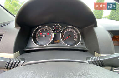 Универсал Opel Astra 2008 в 