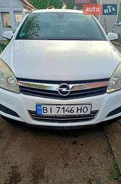 Универсал Opel Astra 2007 в Оржице
