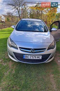 Универсал Opel Astra 2013 в Самборе