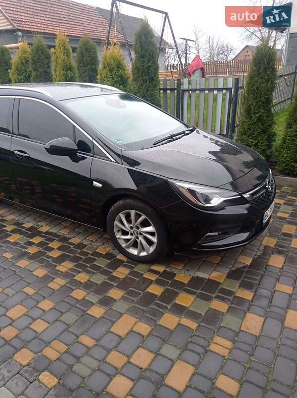 Opel Astra 2017