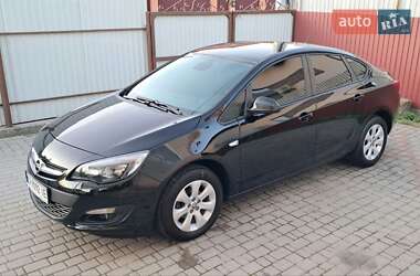 Седан Opel Astra 2019 в 