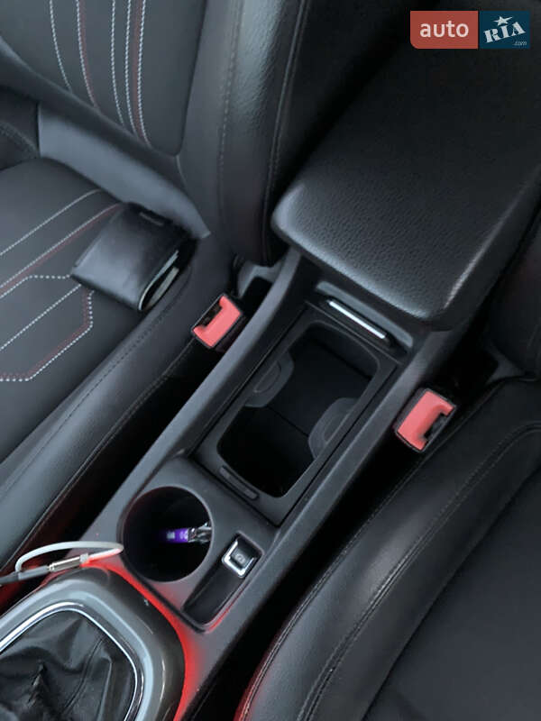 Универсал Opel Astra 2012 в Стрые