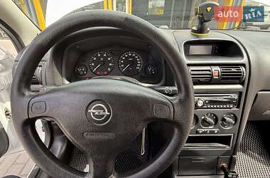 Седан Opel Astra 2007 в 