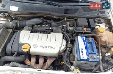 Універсал Opel Astra 1999 в 