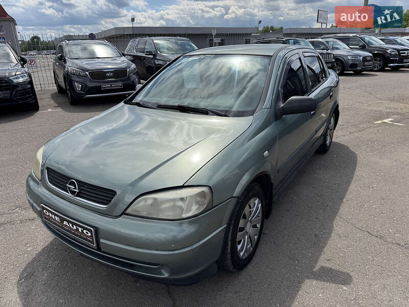 Седан Opel Astra 2007 в Киеве
