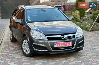 Универсал Opel Astra 2009 в 