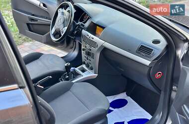 Универсал Opel Astra 2009 в 
