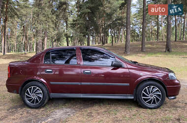 Седан Opel Astra 2008 в 
