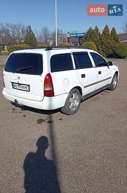 Универсал Opel Astra 2001 в 