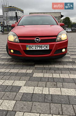 Хетчбек Opel Astra 2005 в 