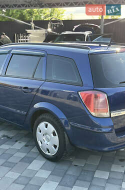 Універсал Opel Astra 2006 в 