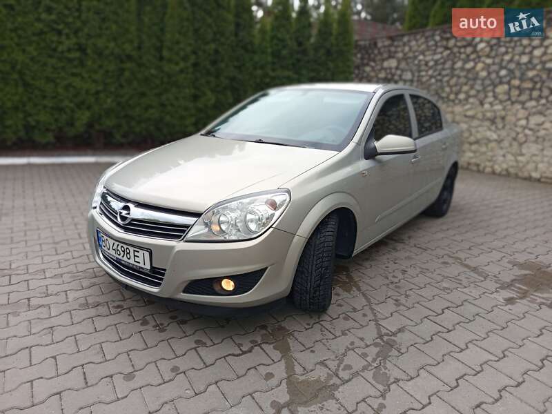 Opel Astra 2008
