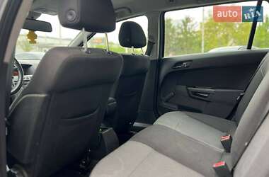 Универсал Opel Astra 2009 в 