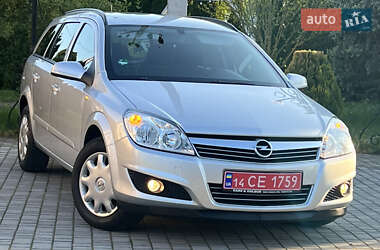 Универсал Opel Astra 2008 в 