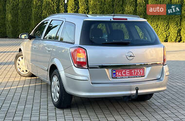 Универсал Opel Astra 2008 в 