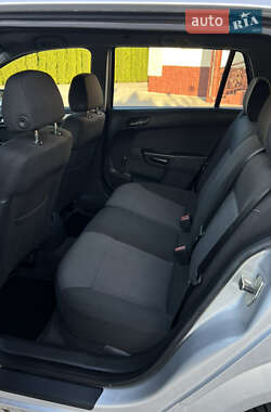 Универсал Opel Astra 2008 в 